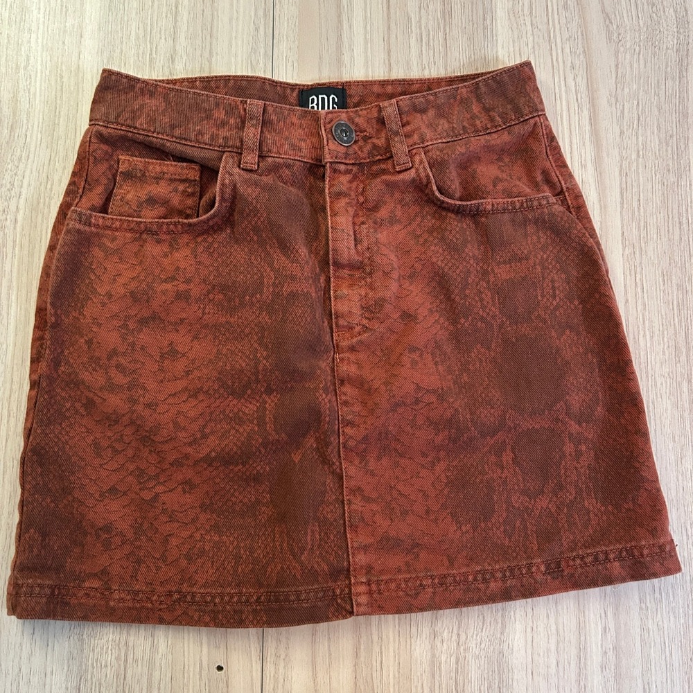BDG Snakeskin Print Denim Mini‎ Skirt Rust Orange Size S